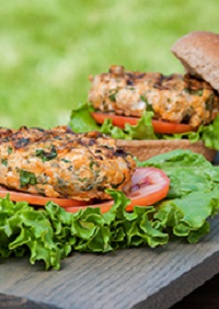 Sweet Potato and Spinach Turkey Burgers